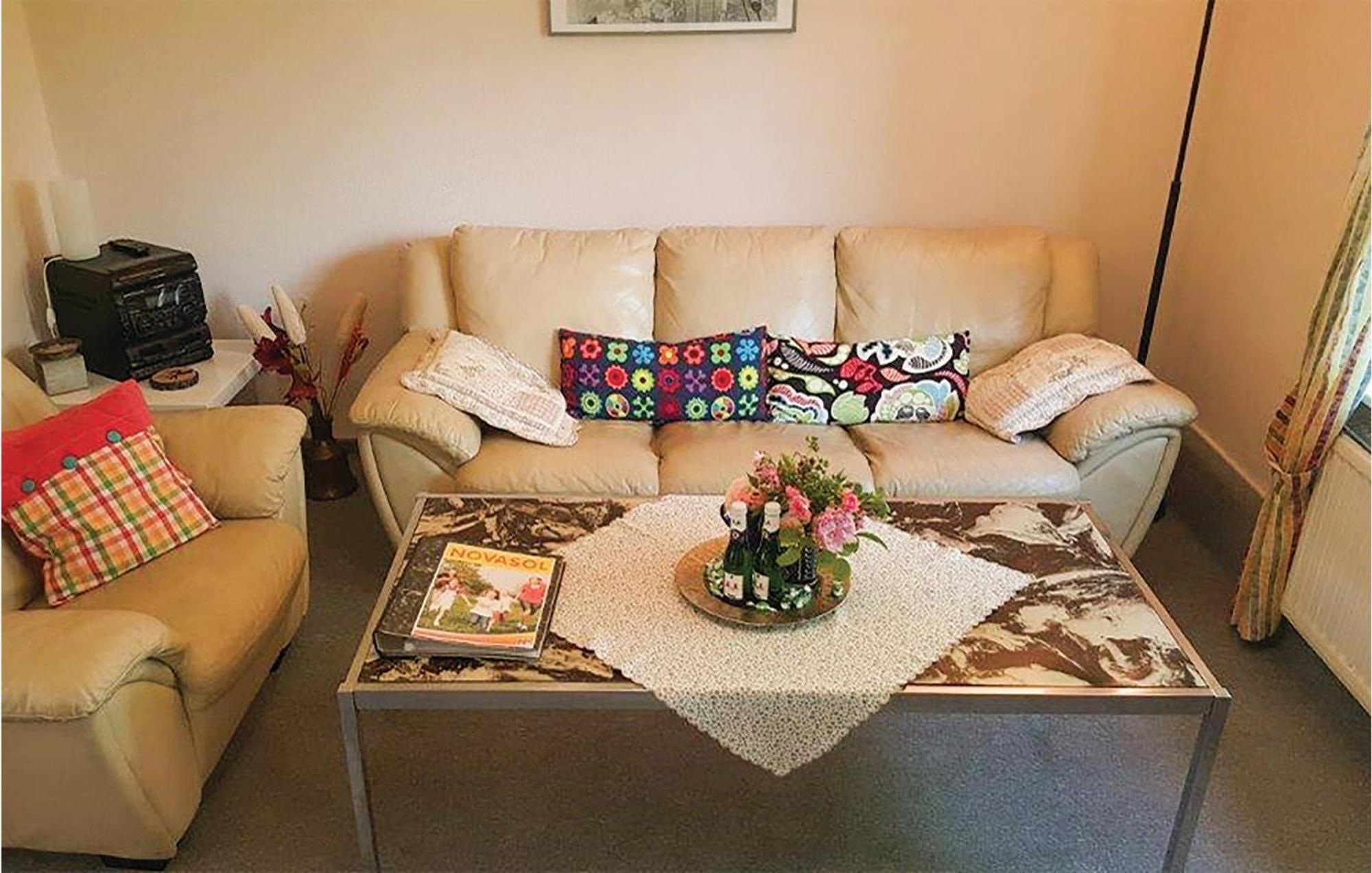 1 Bedroom Nice Apartment In Flueggendorf Klausdorf  ภายนอก รูปภาพ
